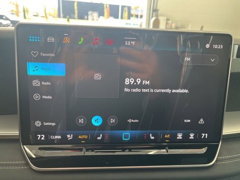 New 2026 Volkswagen Tiguan SE R-Line AWD/4WD image 21