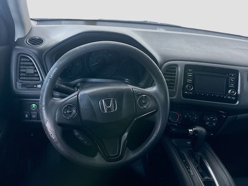 Used 2016 Honda HR-V LX image 17