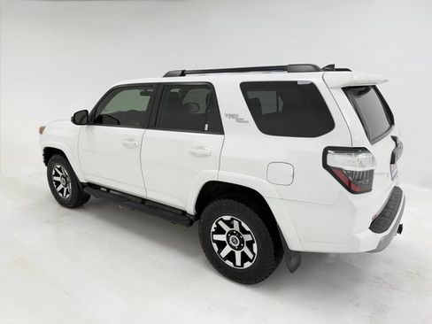 Used 2019 Toyota 4Runner TRD Off-Road AWD/4WD image 37