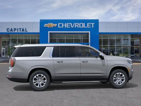 New 2026 Chevrolet Suburban LS RWD image 5