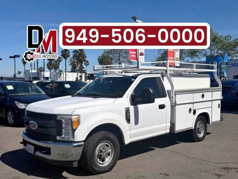 Used 2017 Ford F250 XL w/ XL Value Package image 1