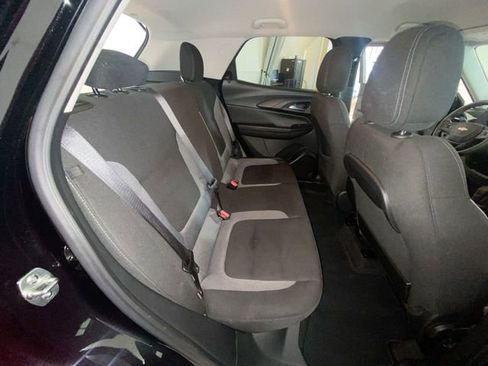 Used 2024 Chevrolet TrailBlazer LT FWD image 31