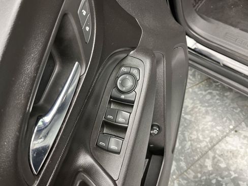 Used 2020 Chevrolet Equinox LT AWD/4WD image 7
