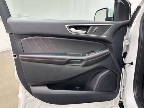 New 2024 Ford Edge ST-Line AWD/4WD image 14