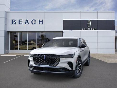 New 2026 Lincoln Nautilus Premier w/ Equipment Group 102A AWD/4WD image 3