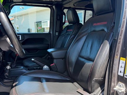 Used 2019 Jeep Wrangler Unlimited Rubicon AWD/4WD image 10