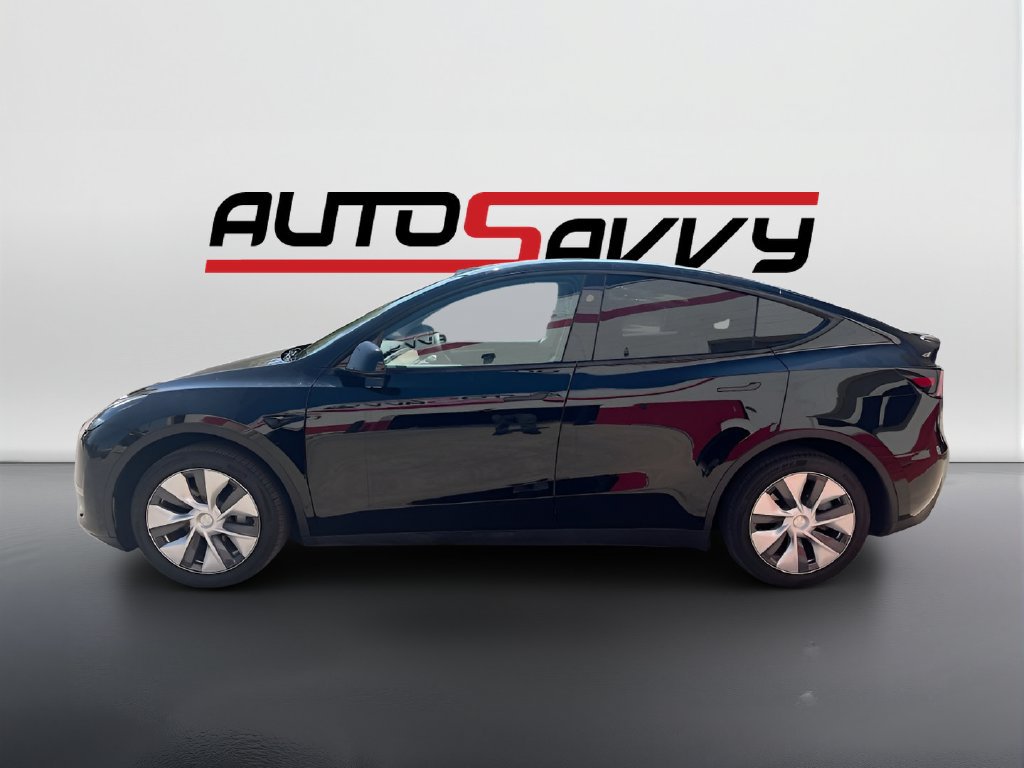 Used 2024 Tesla Model Y Long Range AWD/4WD image 4