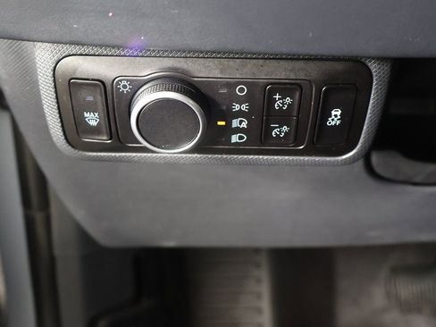 Used 2025 Ford Mustang Mach-E Premium image 39