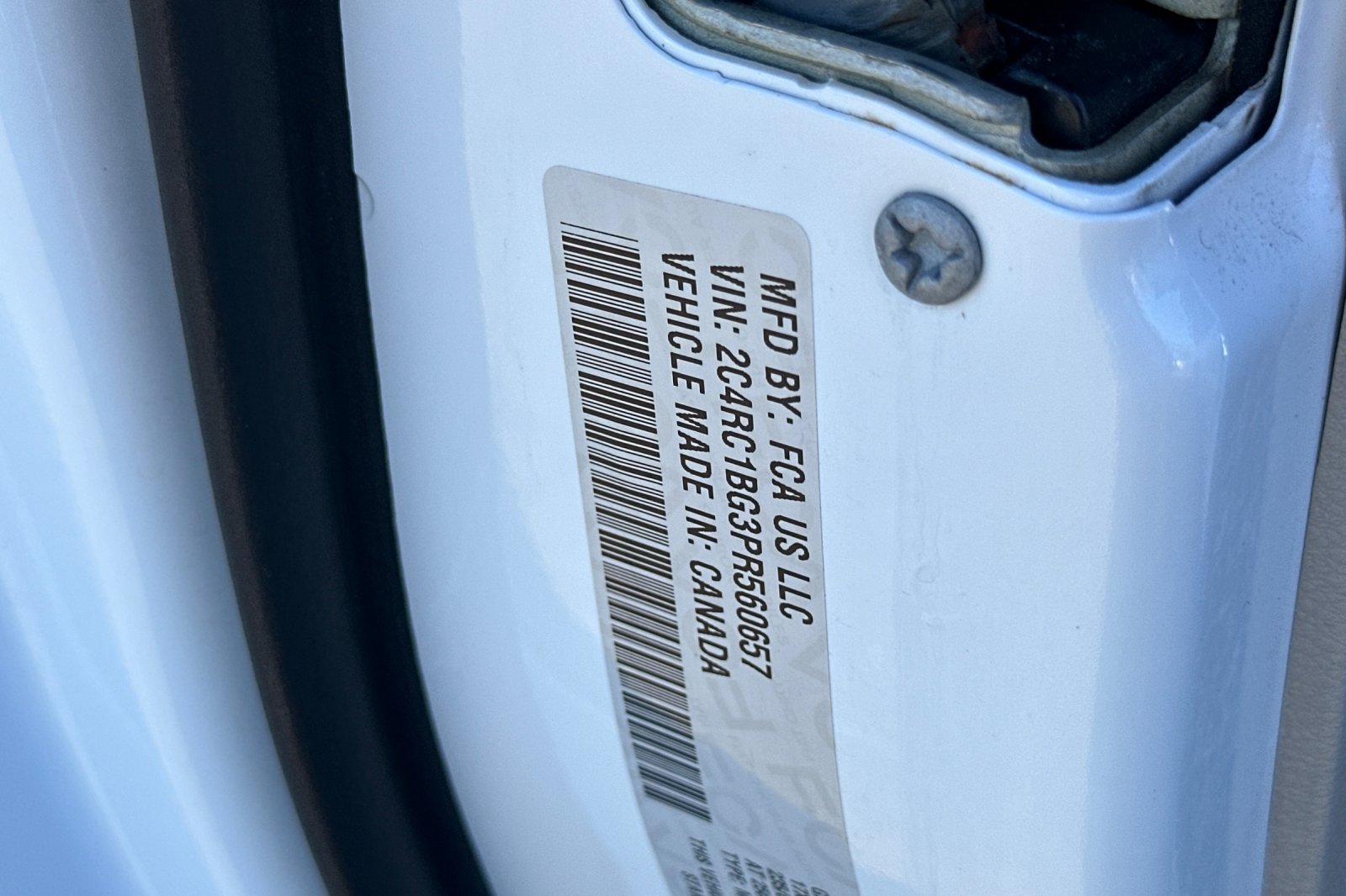 Used 2023 Chrysler Pacifica Touring-L FWD image 30