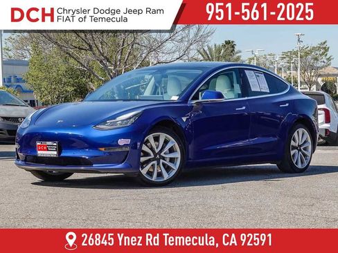 Used 2019 Tesla Model 3 Standard Range Plus image 1