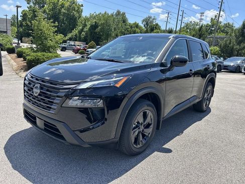 New 2026 Nissan Rogue SV FWD image 3