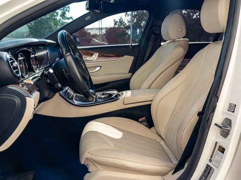 Used 2017 Mercedes-Benz E 300 image 16
