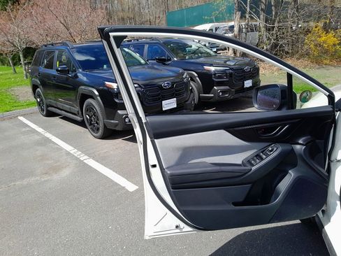 Used 2019 Subaru Crosstrek 2.0i Premium AWD/4WD image 11