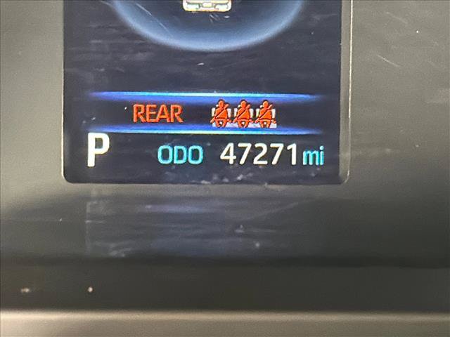Used 2025 Toyota Tundra SR5 w/ SR5 Premium Package AWD/4WD image 27