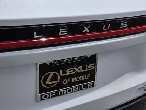 New 2026 Lexus TX 500h AWD image 34