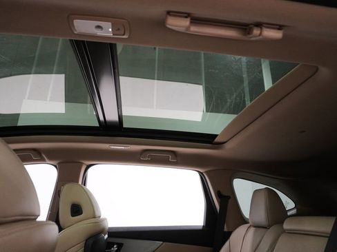 Used 2023 Acura MDX SH-AWD image 16