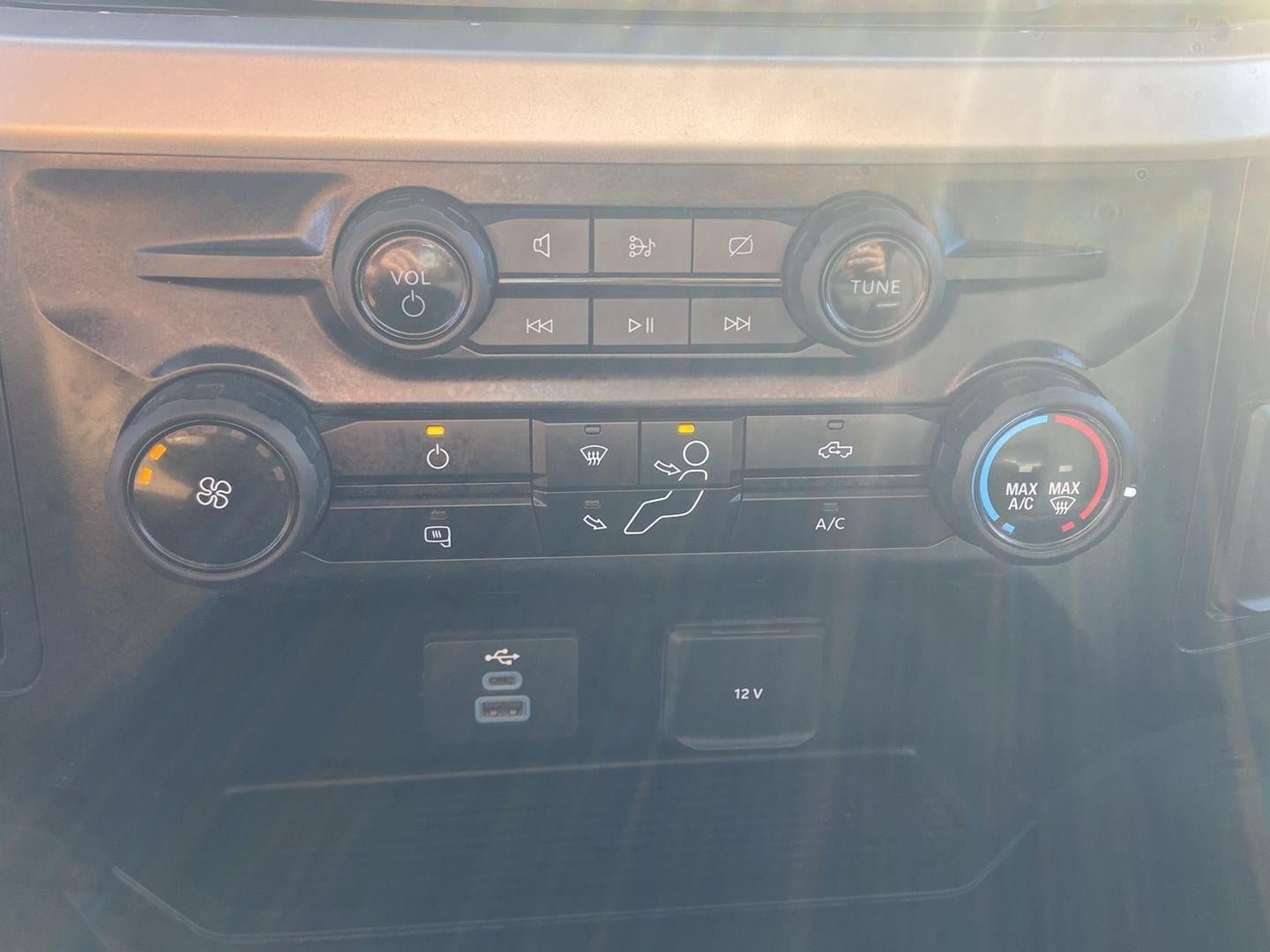 Used 2024 Ford F250 XLT AWD/4WD image 29