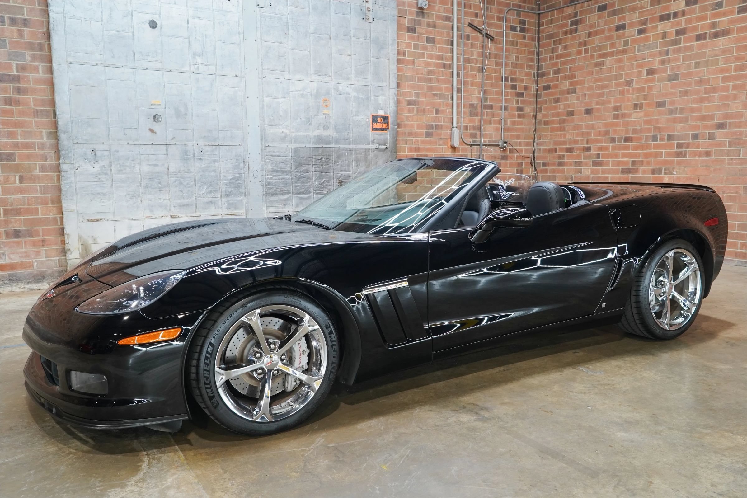 Used 2011 Chevrolet Corvette Grand Sport w/ Preferred Equipment Group RWD image 33