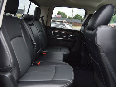 Used 2018 RAM 1500 Laramie w/ Convenience Group image 29