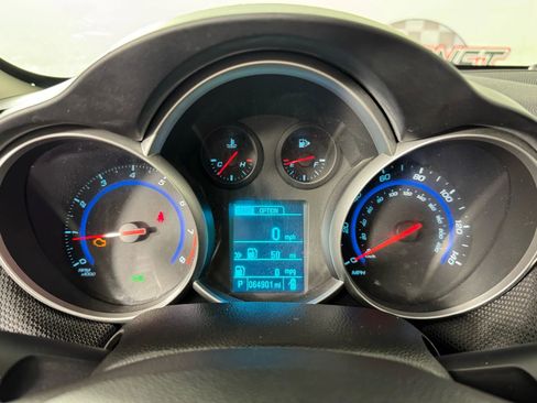 Used 2016 Chevrolet Cruze LT image 14