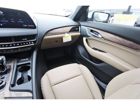 New 2026 Cadillac CT5 Premium Luxury w/ Technology Package RWD image 10