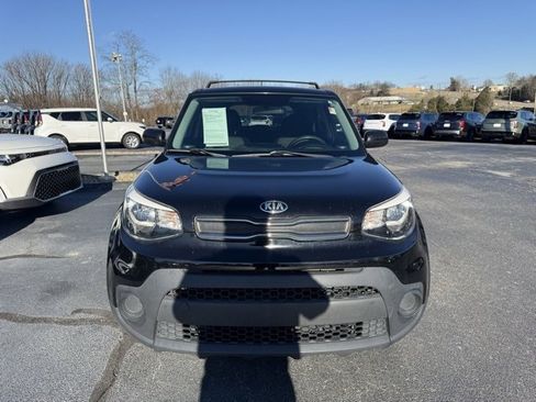 Used 2018 Kia Soul image 2