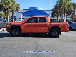 Used 2025 Nissan Frontier Pro-X video 2