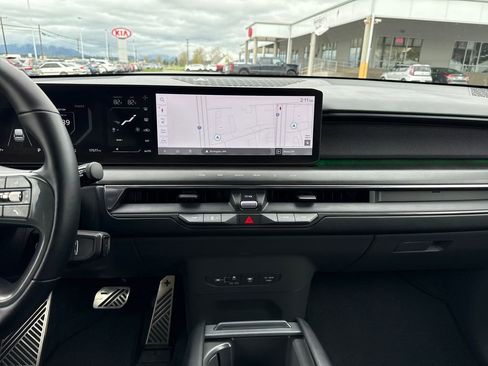 Certified 2024 Kia EV9 GT-Line AWD/4WD image 30