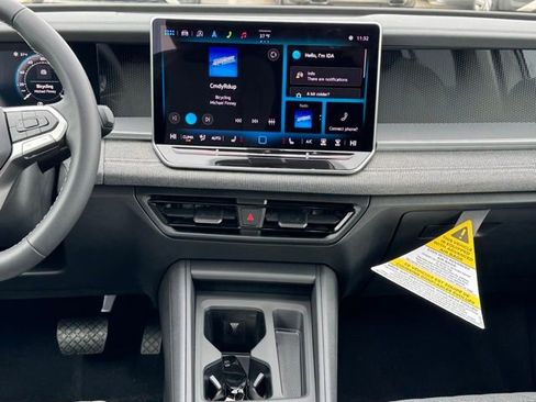 New 2025 Volkswagen Tiguan S image 15