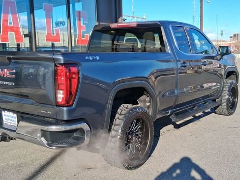 Used 2019 GMC Sierra 1500 SLE w/ Remote Start Package image 8