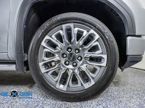 Used 2024 GMC Sierra 1500 Denali Ultimate AWD/4WD image 45