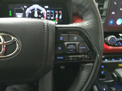 Used 2023 Toyota Sequoia TRD Pro image 21