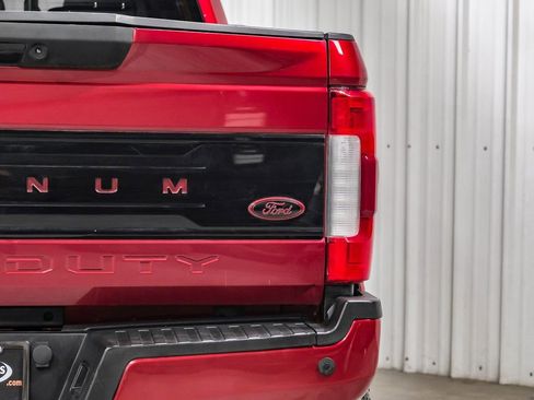 Used 2019 Ford F250 Platinum w/ Platinum Ultimate Package image 53