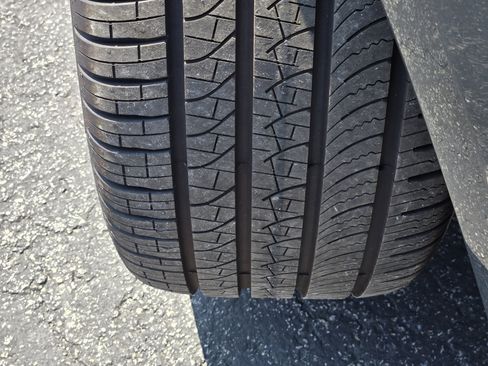 New 2026 Volvo XC60 T8 Ultra image 13