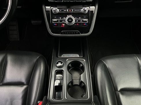 Used 2020 Lincoln Corsair FWD w/ Equipment Group 101A image 14