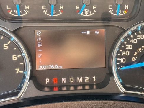 Used 2014 Ford F150 XLT w/ XLT Convenience Package image 12