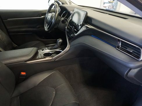 Certified 2023 Toyota Camry XLE image 27