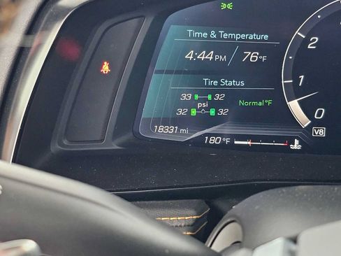 Used 2021 Chevrolet Corvette Stingray Preferred Conv w/ Z51 Performance Package RWD image 22