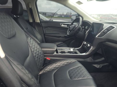 Used 2024 Ford Edge Titanium AWD/4WD image 14