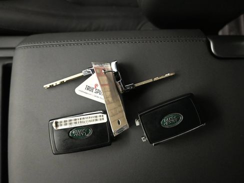 Used 2024 Land Rover Defender 110 S AWD/4WD image 15