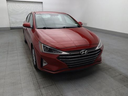 Used 2020 Hyundai Elantra SE FWD image 14