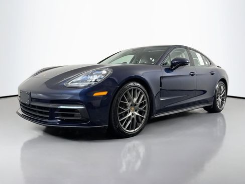 Used 2018 Porsche Panamera 4S image 47