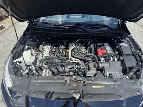 Used 2022 Nissan Altima 2.5 SV FWD image 10