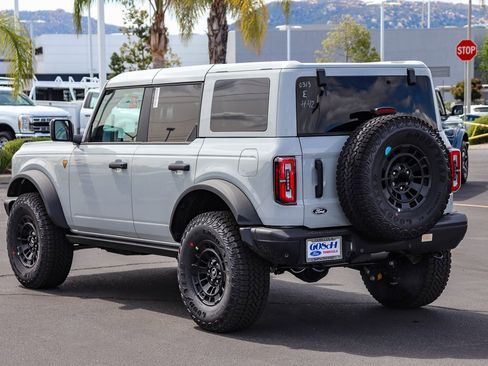 New 2026 Ford Bronco Badlands AWD/4WD image 6