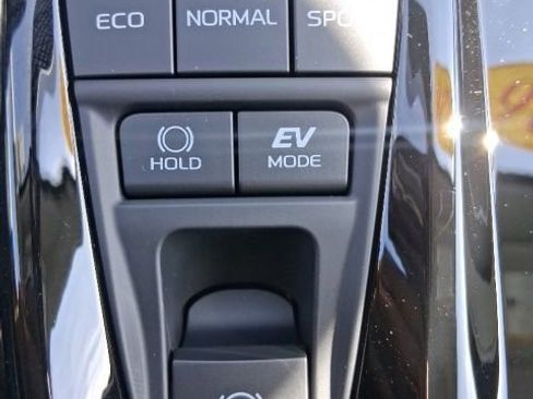 New 2026 Toyota Camry XLE AWD/4WD image 23