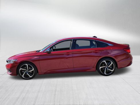 Used 2022 Honda Accord Sport image 4