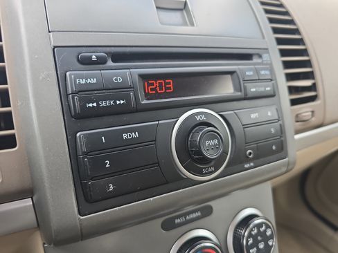 Used 2012 Nissan Sentra 2.0 FWD image 17