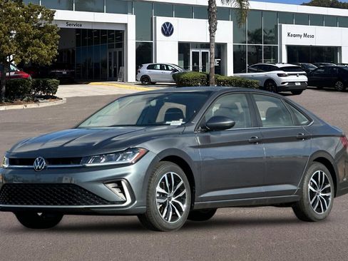 New 2026 Volkswagen Jetta SE FWD image 8