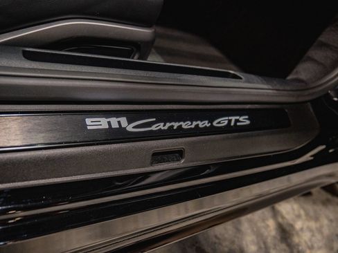 Used 2025 Porsche 911 GTS image 73