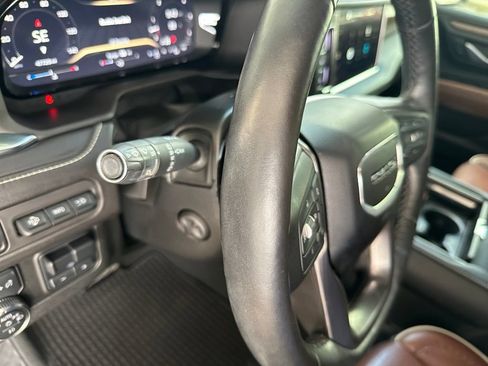 Used 2024 GMC Yukon Denali Ultimate AWD/4WD image 20